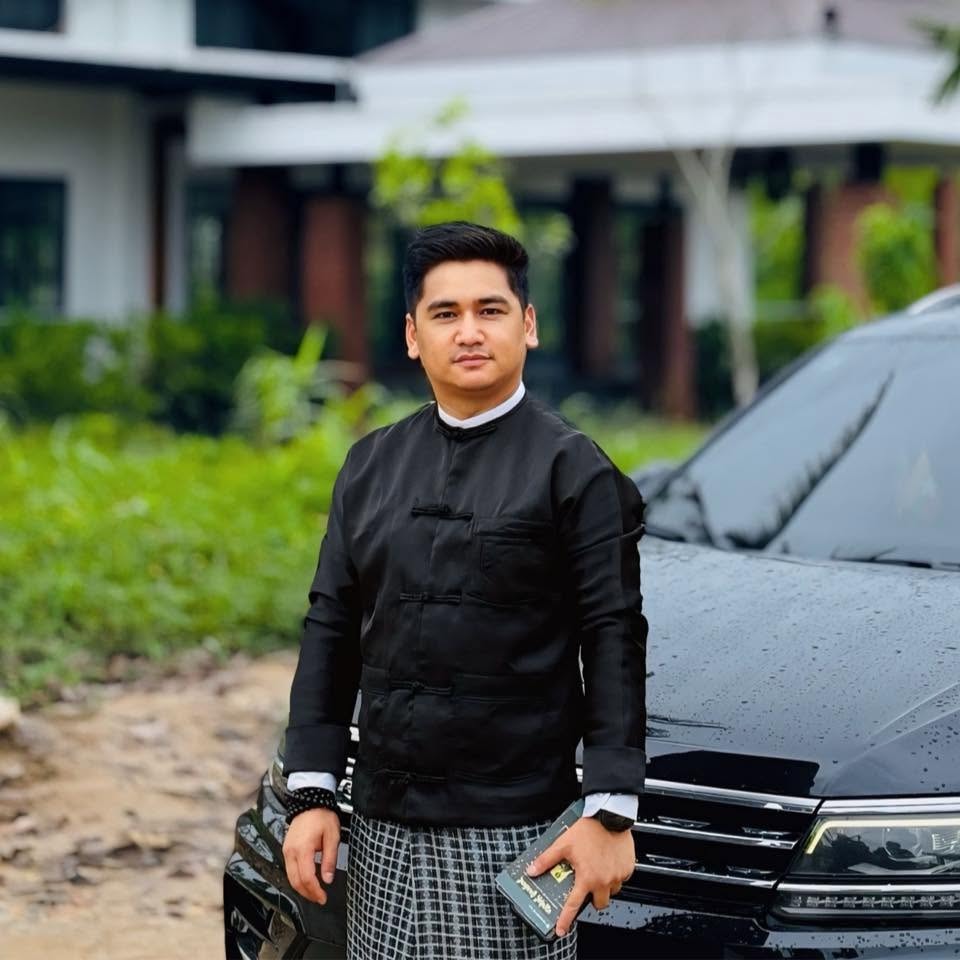 တည်ထောင်သူ / CEO ဦးဟန်သူလွင်